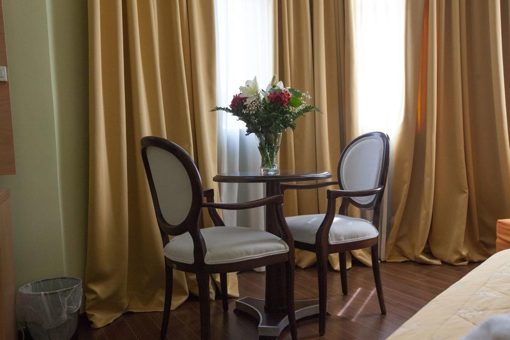 Ermionio Hotel Kozani Zewnętrze zdjęcie